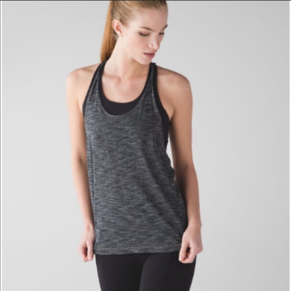 Lululemon size 12 tank top grey with black bra